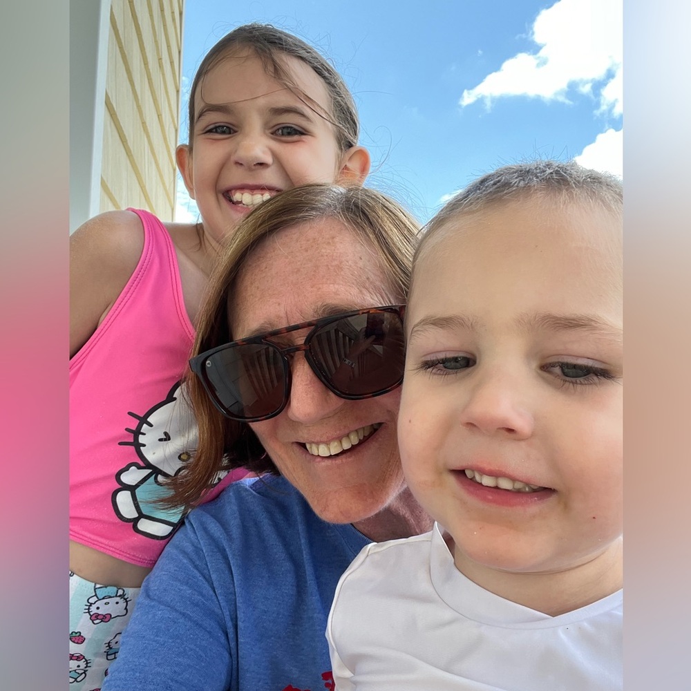 Meet your Posher, Alison